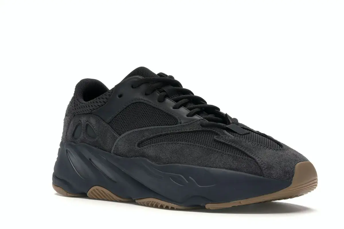 adidas Yeezy Boost 700 Utility Black in Utility Black